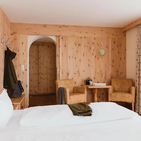 Gartenhotel Linde 4 Sterne Superior 4* Ried im Oberinntal