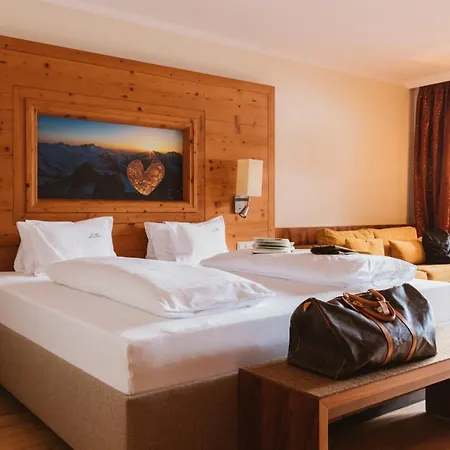 Gartenhotel Linde 4 Sterne Superior 4*