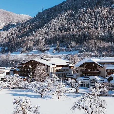 Gartenhotel Linde 4 Sterne Superior Ried im Oberinntal