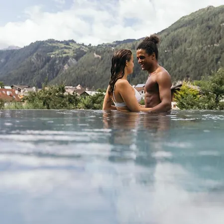 Gartenhotel Linde 4 Sterne Superior 4*