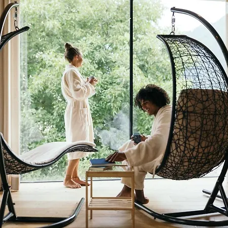 Gartenhotel Linde 4 Sterne Superior Hotel Ried im Oberinntal