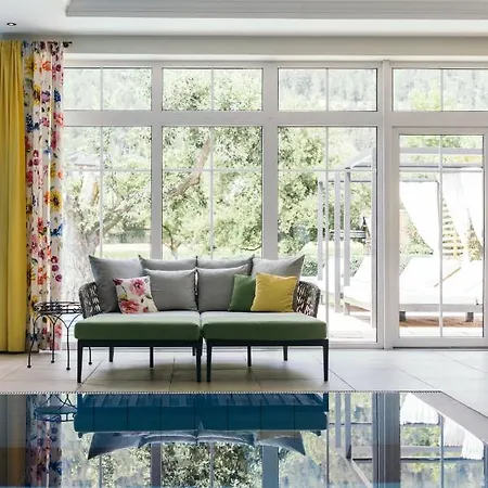 Gartenhotel Linde 4 Sterne Superior Hotel Ried im Oberinntal