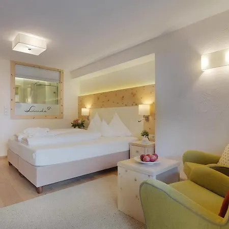 Gartenhotel Linde 4 Sterne Superior Ried im Oberinntal