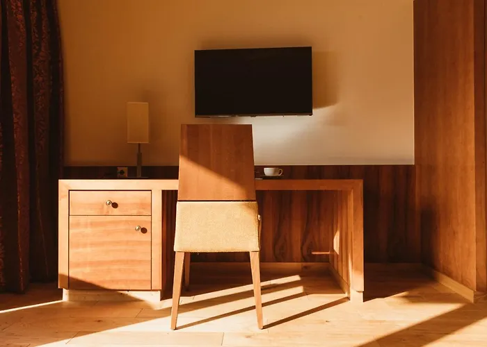 Gartenhotel Linde 4 Sterne Superior 4* Ried im Oberinntal