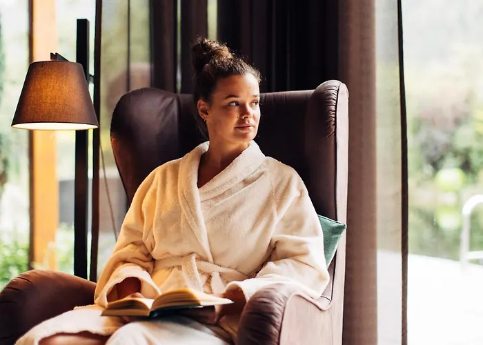 Gartenhotel Linde 4 Sterne Superior Ried im Oberinntal