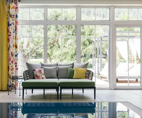 Gartenhotel Linde 4 Sterne Superior 酒店 奥伯林塔尔的里德