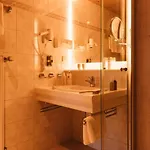 Gartenhotel Linde 4 Sterne Superior Ried im Oberinntal