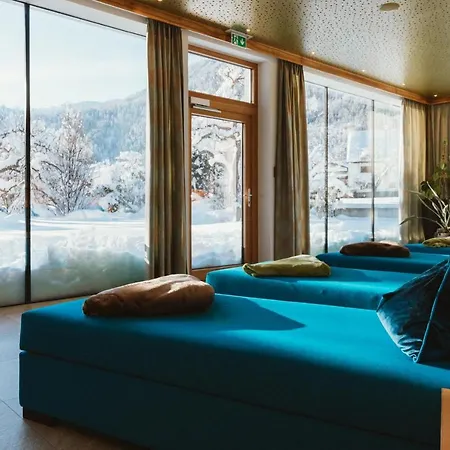 Hotel Gartenhotel Linde 4 Sterne Superior Ried im Oberinntal